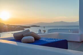 The Corfos Hills House