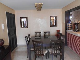 Luxurious Apartment in Marina Ref T23501