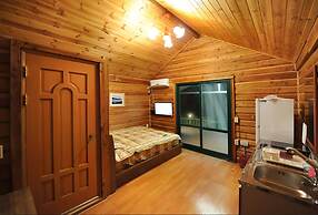 Jirisan Valley Pension