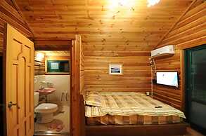 Jirisan Valley Pension