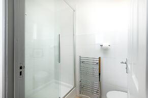 KVM - Sugar Way House