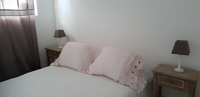 Les Pommes de Pin