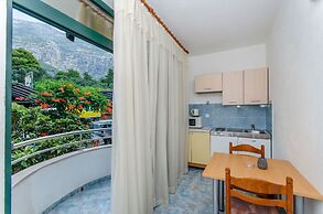 Apartment and Rooms Ivan