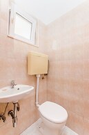 Apartments and Rooms Iva