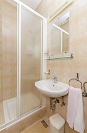 Apartments and Rooms Iva