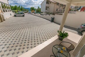 Apartments Villa Aquamarine