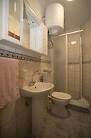 Apartments and Rooms Nikol