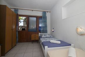 Apartments and Rooms Nikol