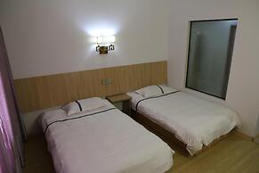 Wuyishan City Chun Hui Traders Hotel