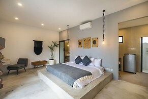 Canggu Dream Studios & Villas