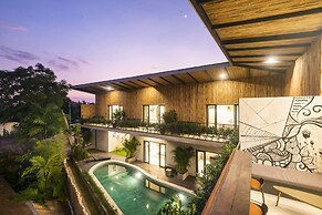 Canggu Dream Studios & Villas