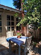 Alacati Sardunya Hotel