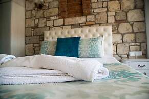 Alacati Sardunya Hotel