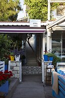 Alacati Sardunya Hotel