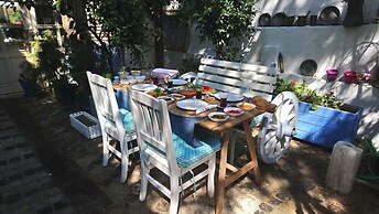 Alacati Sardunya Hotel