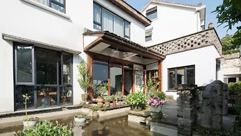 Floral Hotel Yuequ Yunshang