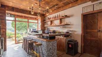 Floral Hotel Yuequ Yunshang