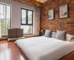 Floral Hotel Yuequ Yunshang