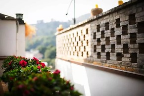 Floral Hotel Yuequ Yunshang