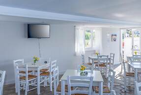 Frida Apartments by Checkin