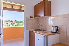 Frida Apartments by Checkin