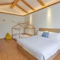 Floral Hotel Xiangfengling Hostel