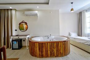 Lamira Suites Alacati