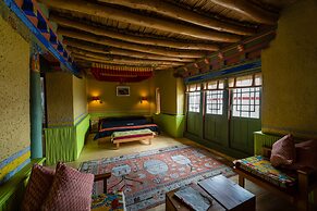 Stok Palace Heritage