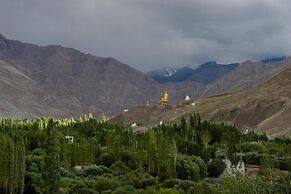 Stok Palace Heritage