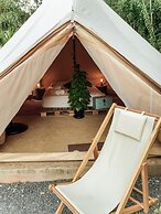 Roost Glamping