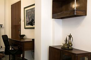 Best House Larisis Metro Athens