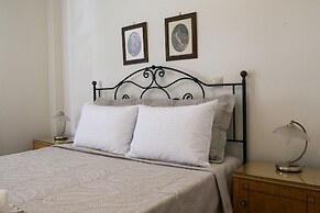 Best House Larisis Metro Athens