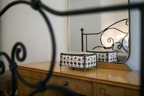 Best House Larisis Metro Athens