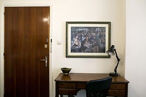 Best House Larisis Metro Athens