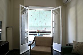 Best House Larisis Metro Athens