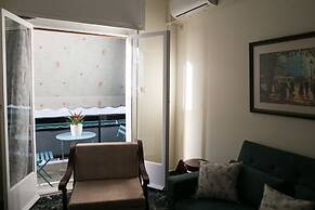 Best House Larisis Metro Athens