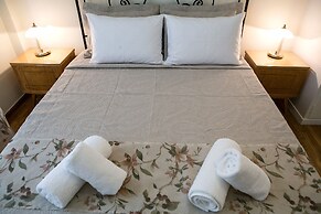 Best House Larisis Metro Athens