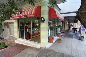 Your address in Koukaki