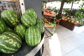 Your address in Koukaki