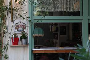 Your address in Koukaki