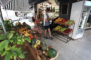 Your address in Koukaki