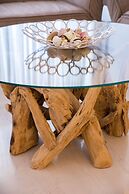 L' apartment blanc dans le centre de Glyfada