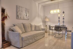 L' apartment blanc dans le centre de Glyfada