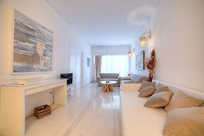 L' apartment blanc dans le centre de Glyfada