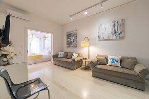 L' apartment blanc dans le centre de Glyfada