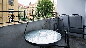 Apartment Four Year Seasons