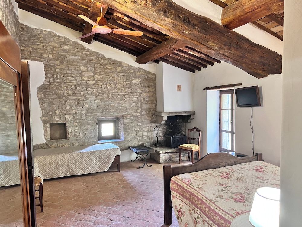 Bio Agriturismo La Cerqua