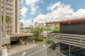 Lewers Street - Suite 401