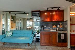 Lewers Street - Suite 401