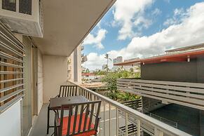 Lewers Street - Suite 401